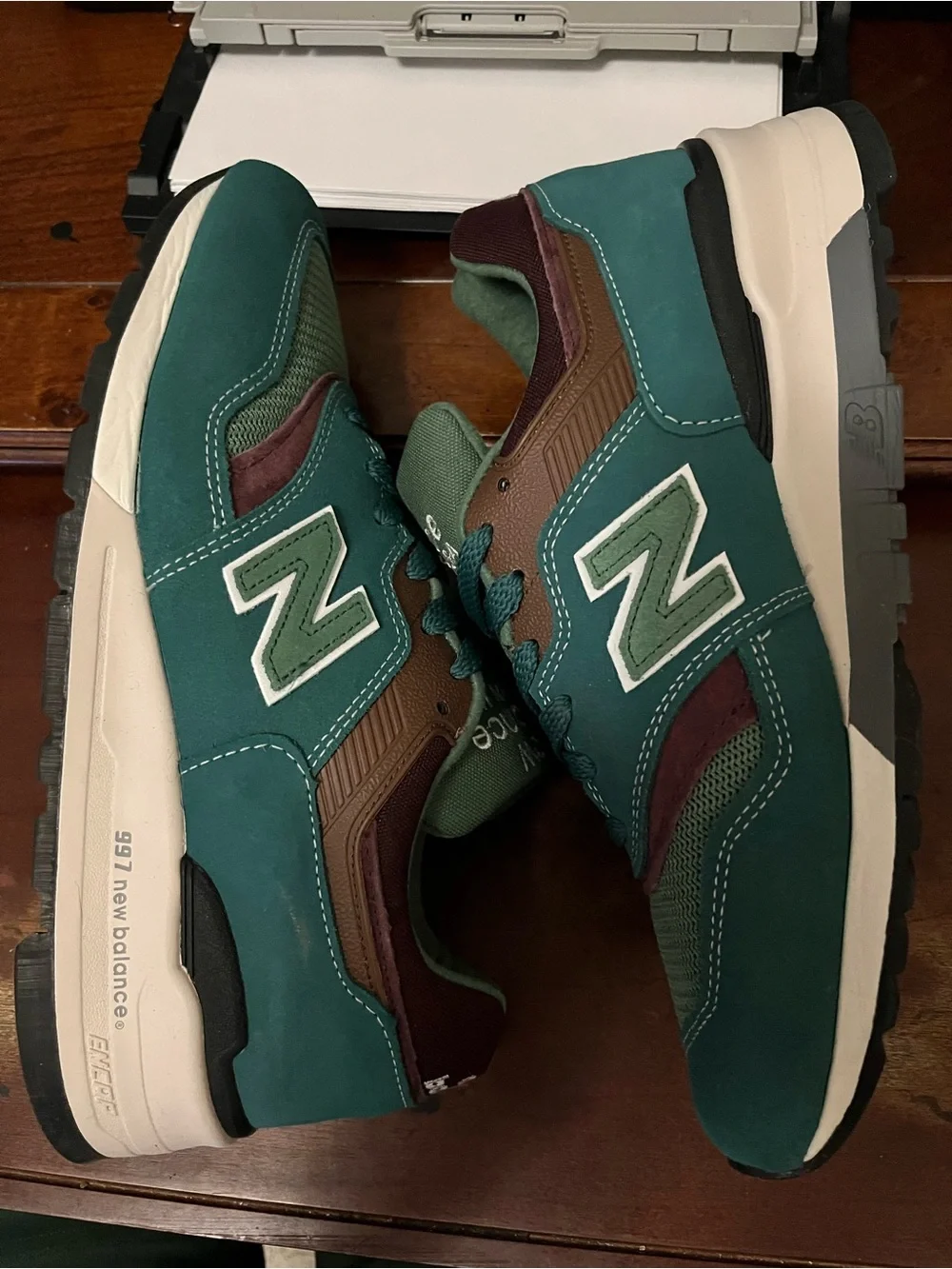 New balance 997 men size 8 U997TB green - Picture 6 of 11